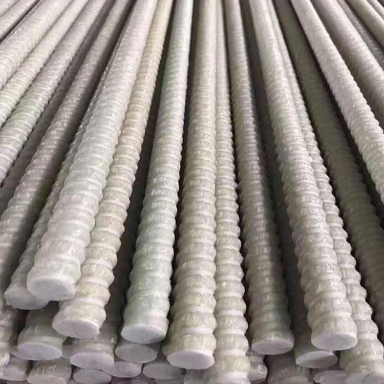 Armatore in fibra di vetro